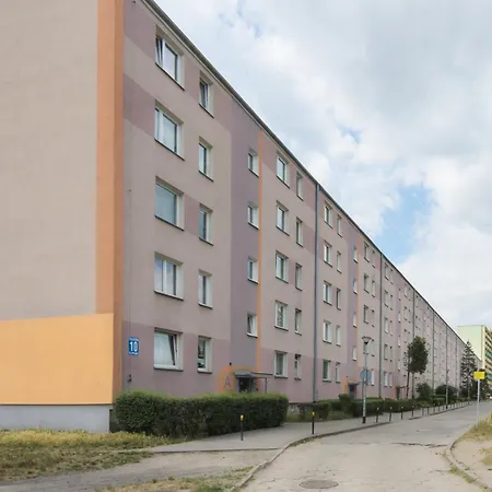 דירה Sunny Studio Opolska With Balcony In By Renters
