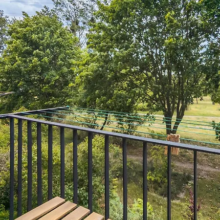 Sunny Studio Opolska With Balcony In By Renters דירה גדנסק