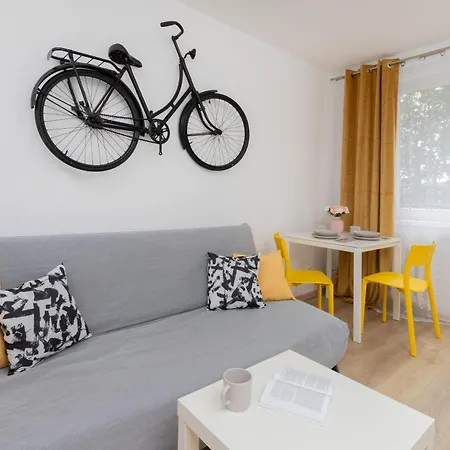 Sunny Opolska With Balcony In By Renters 公寓 格但斯克